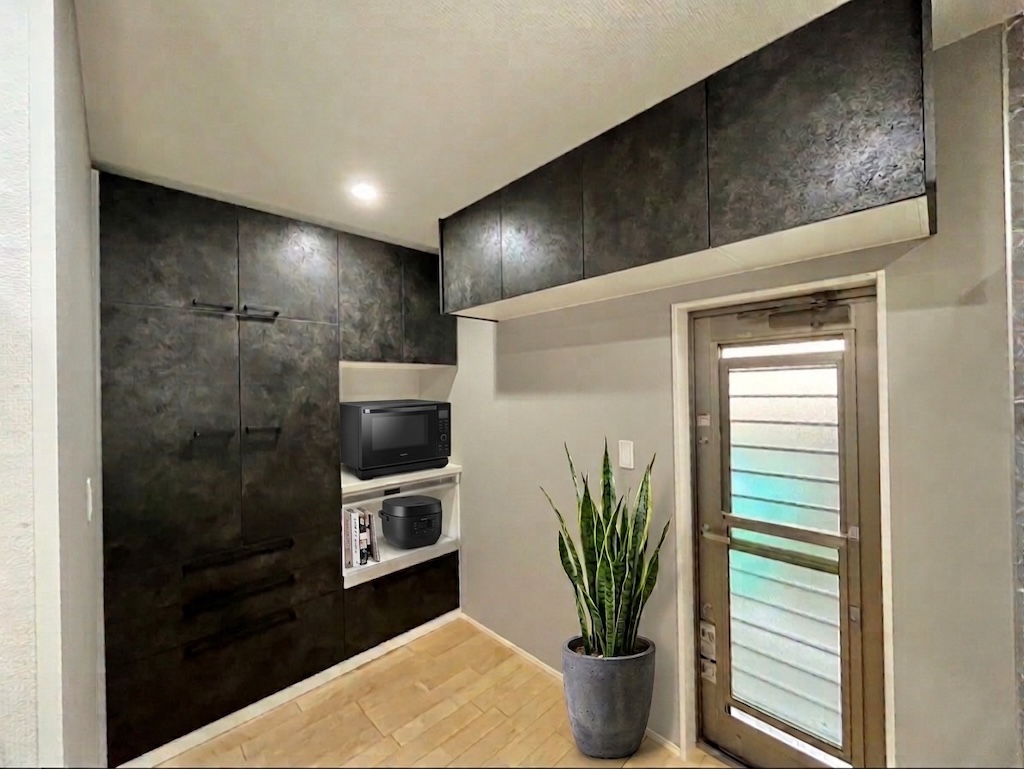 キッチン収納取替内装工事 画像