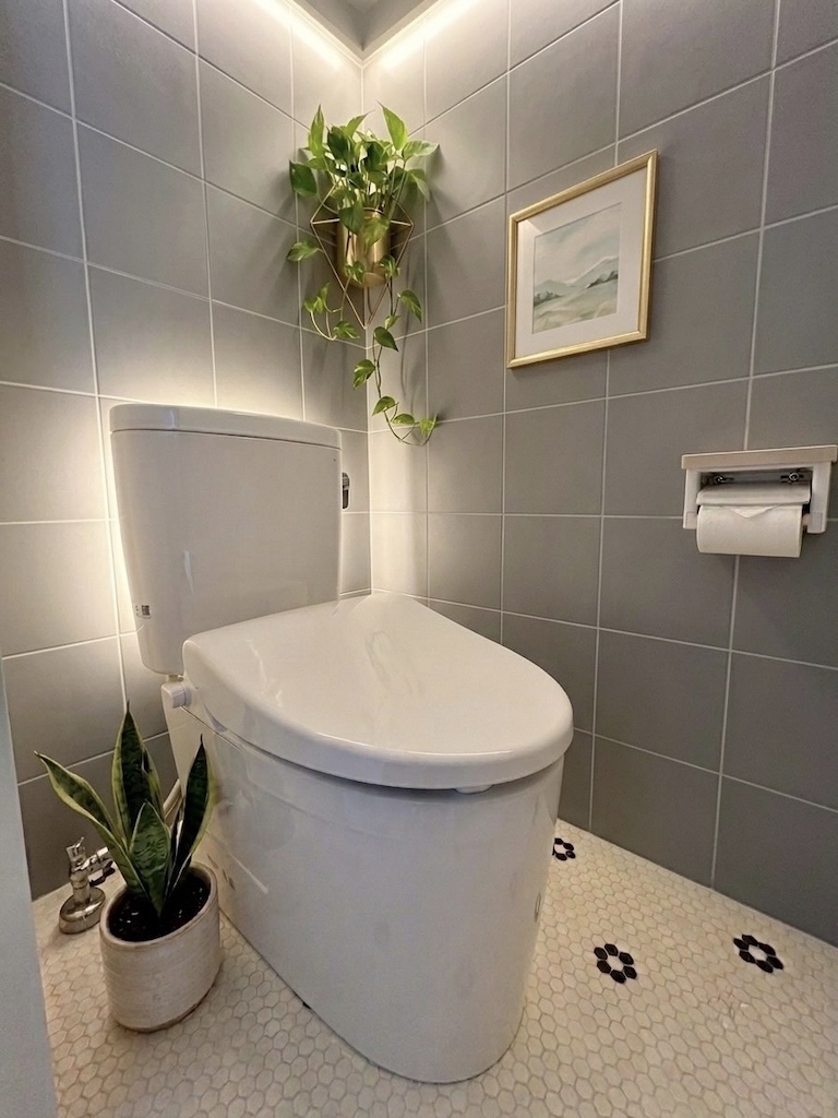 トイレ取替内装工事 画像