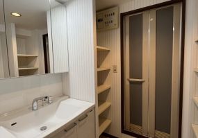 洗面化粧台取替内装工事 アイキャッチ画像