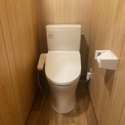 小便器を洋式トイレに取替