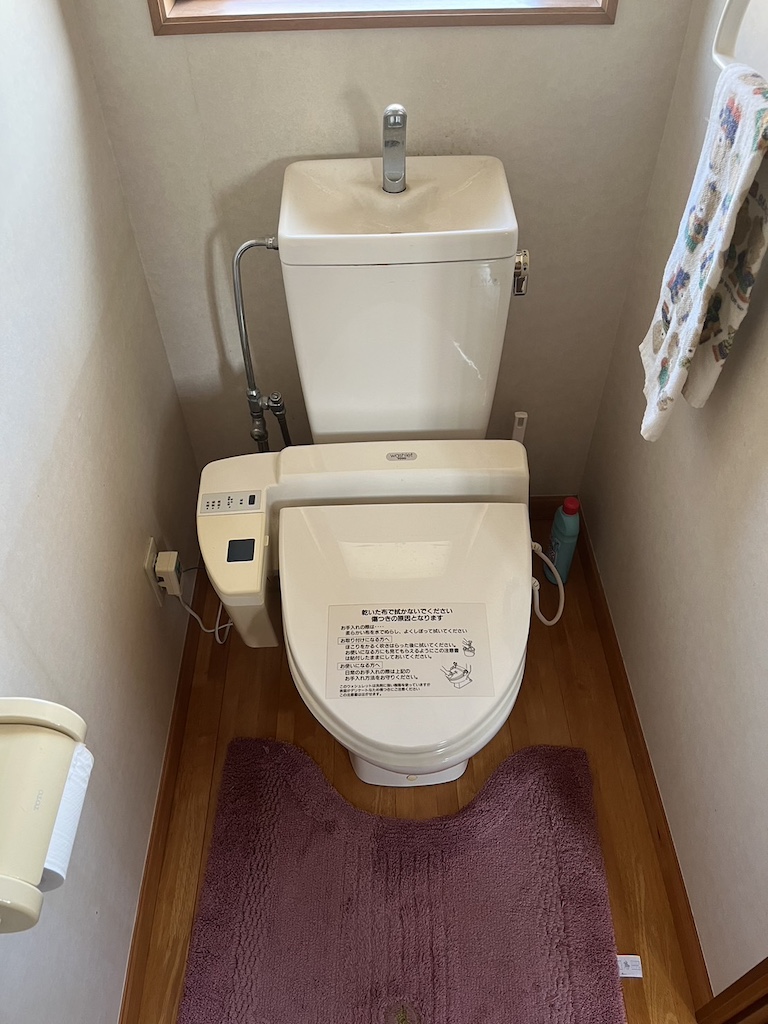 トイレ取替工事