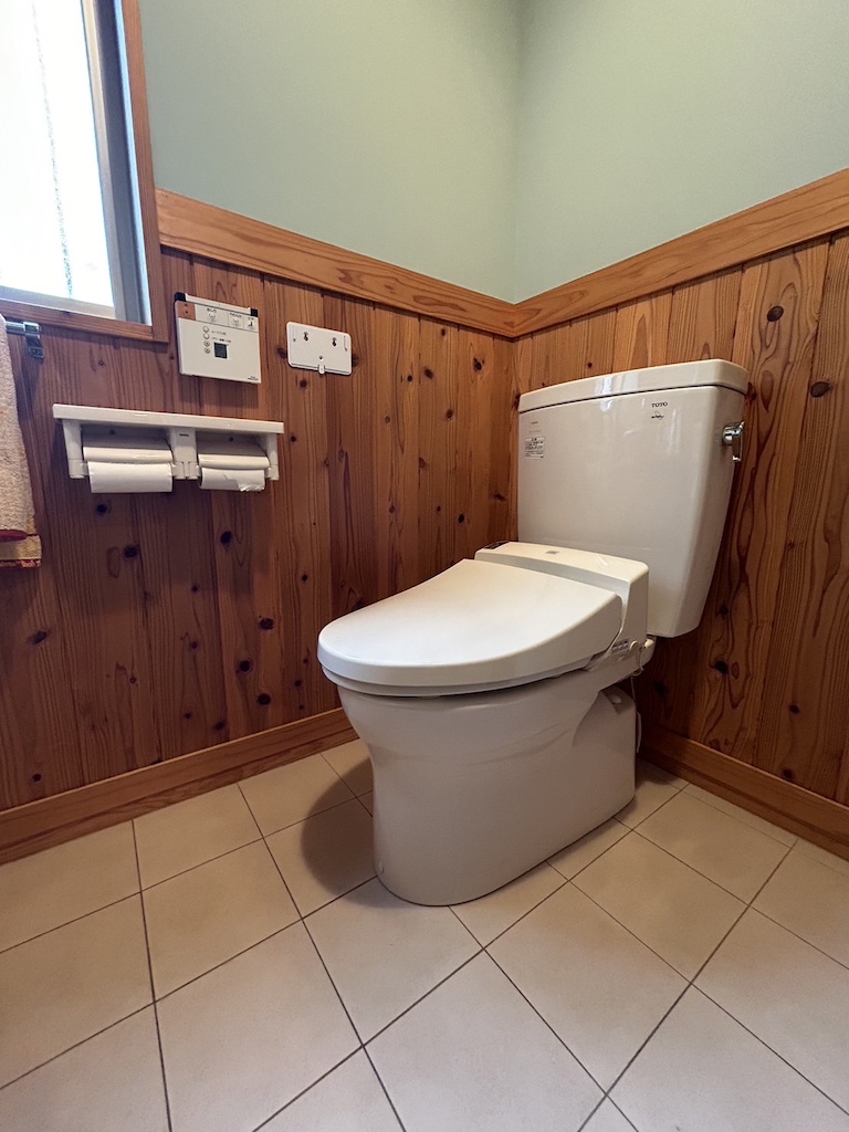 トイレ取替工事