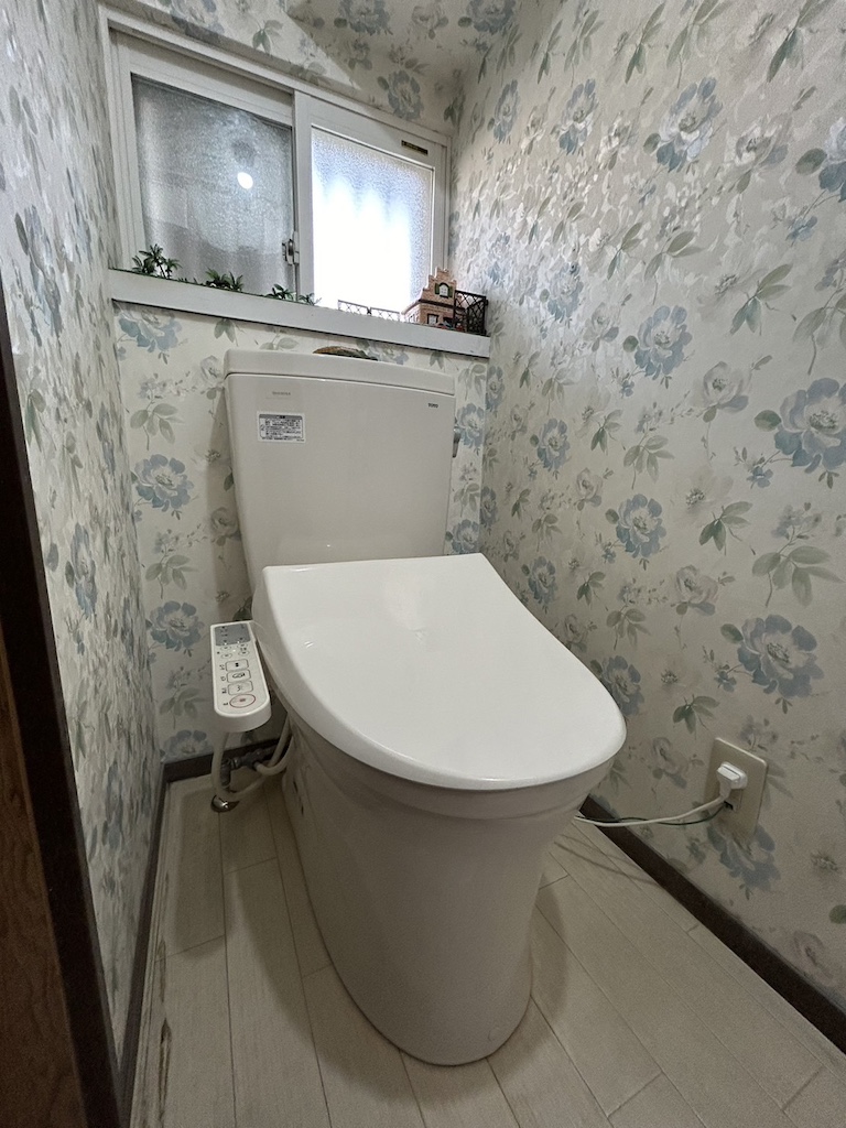 トイレの便座取替工事