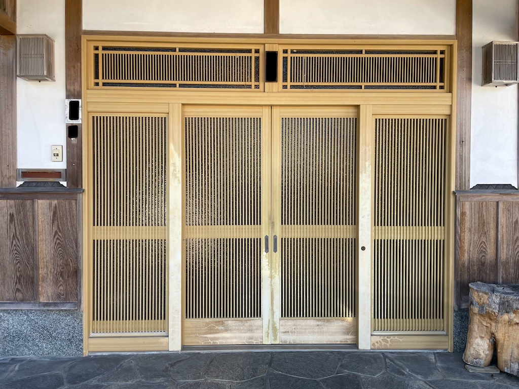 玄関引戸の取替工事