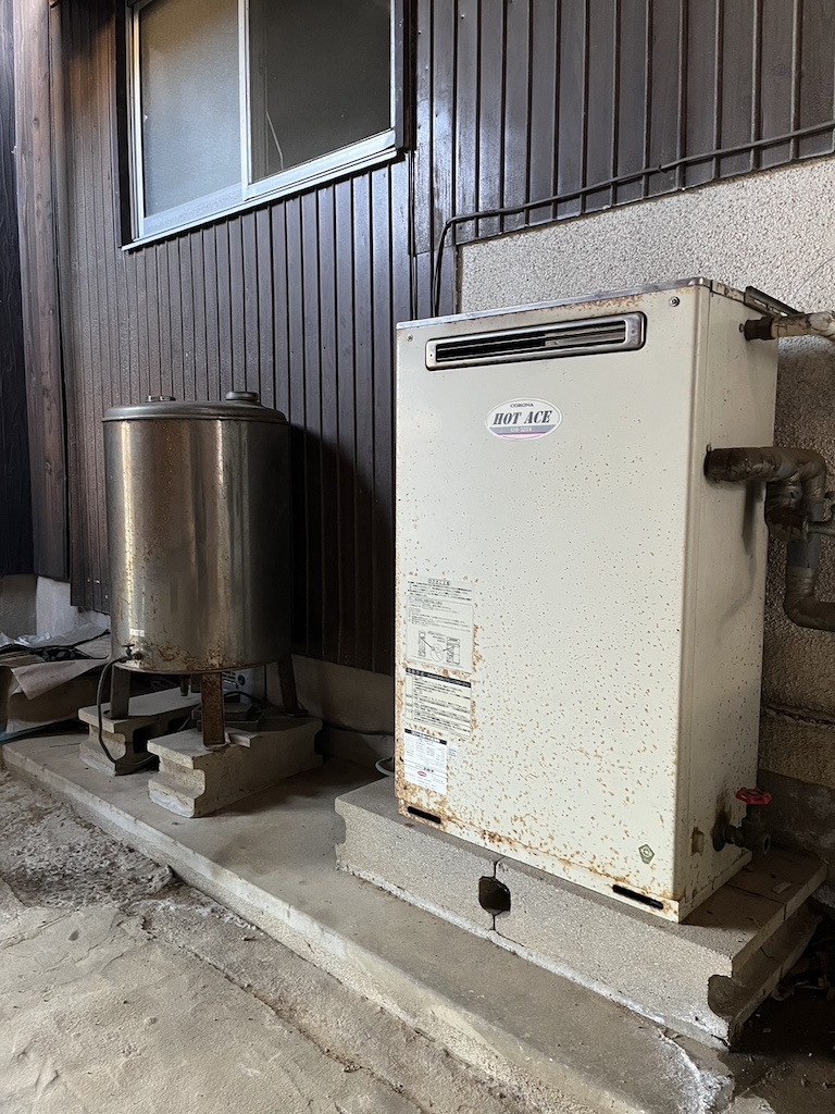 石油給湯器取替工事
