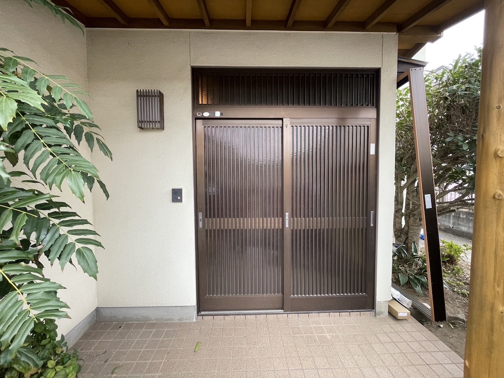 玄関ドア取替工事