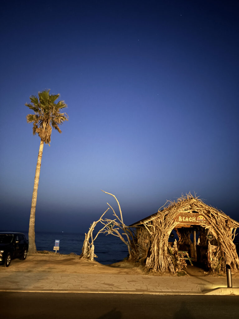 beach cafe SUNSET